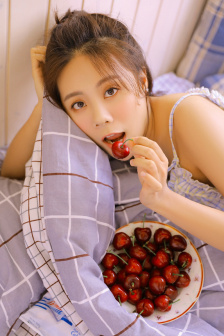 两个鸣巴曰一个